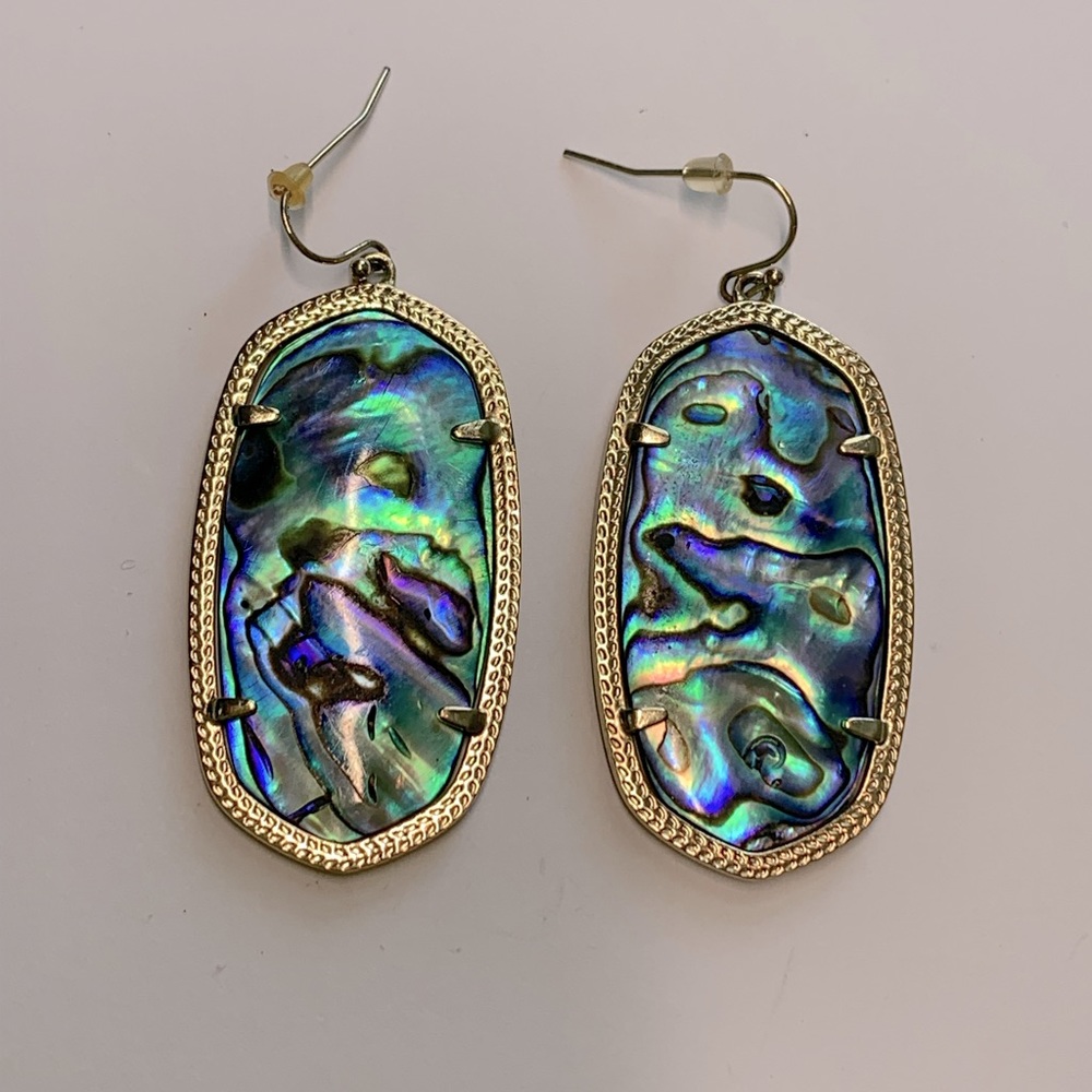 Kendra Scott Abalone “Danielle” earrings.
